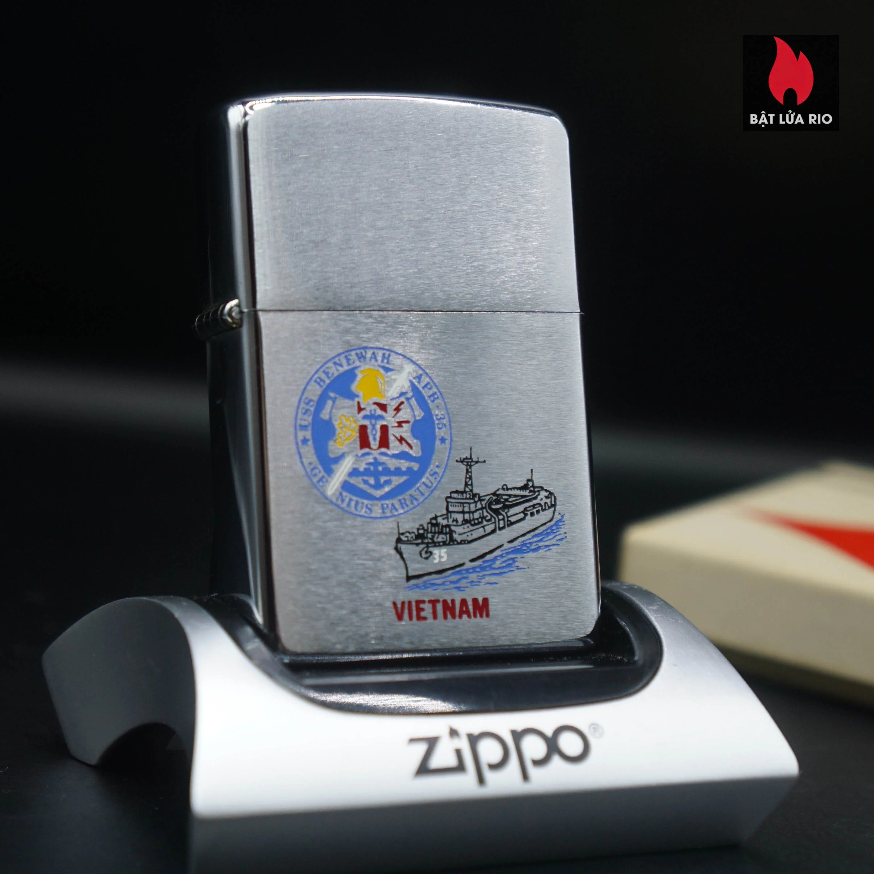 Home 40 Zippo Xưa 1969 – Việt Nam War – USS Benewah APB-35 – Tàu Chiến Doanh Trại