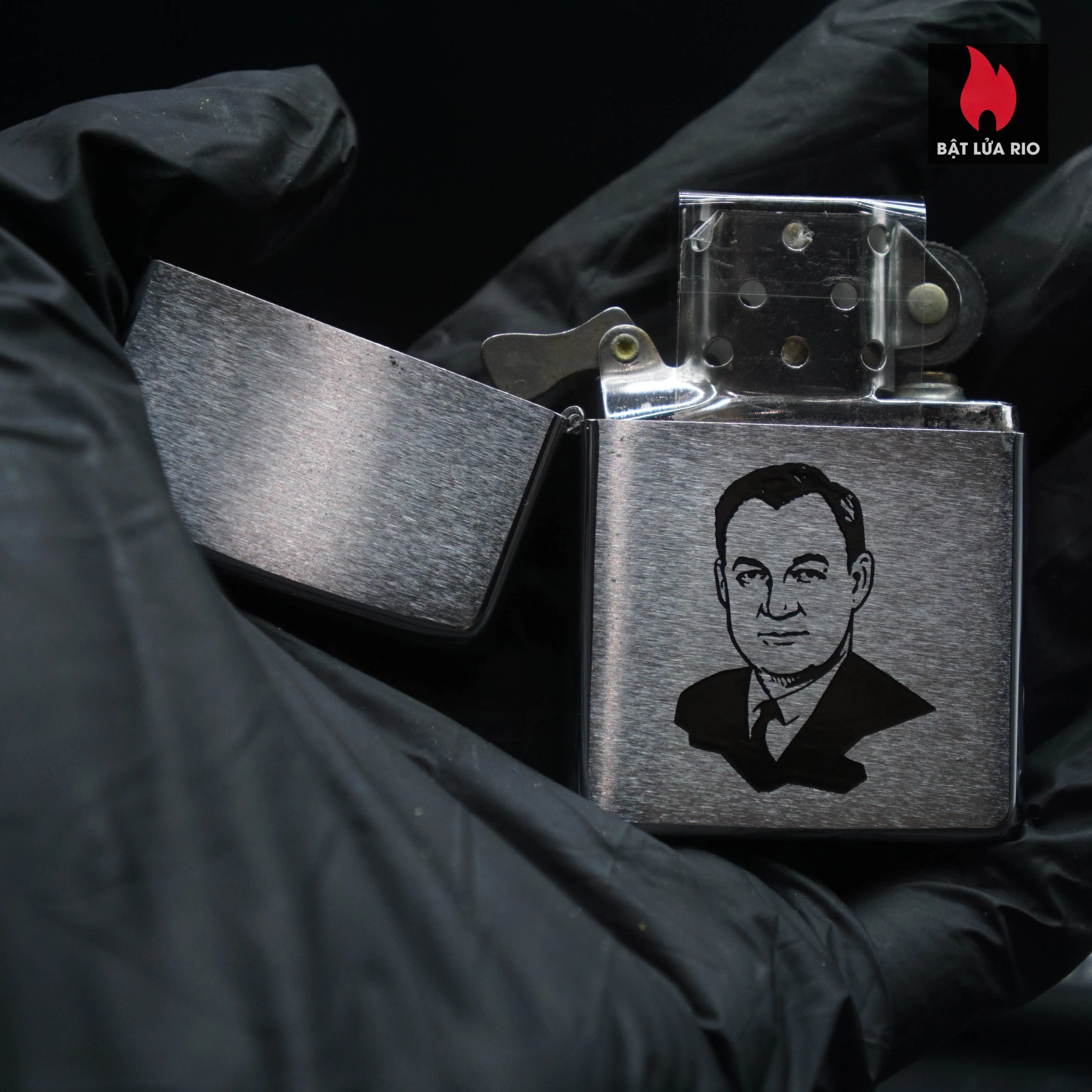 Zippo Xưa 1970 – Brushed Chrome – Claude R. Kirk Jr. – Cựu Thống đốc Florida – New 59 Zippo Xưa 1970 – Brushed Chrome – Claude R. Kirk Jr. – Cựu Thống đốc Florida – New 17