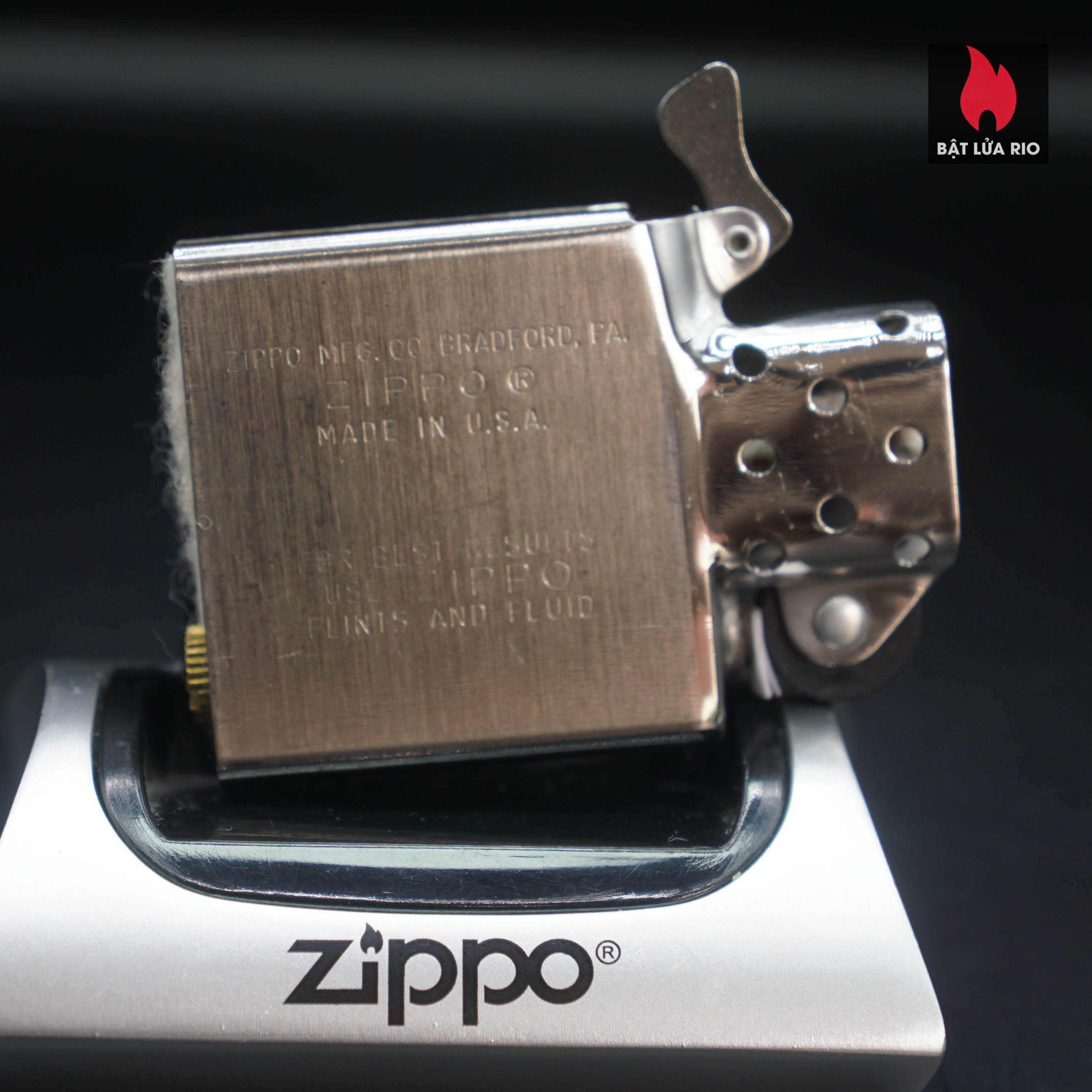 Zippo Xưa 1979 – B1 Test Team – Đội thử nghiệm máy bay B-1 48 Zippo Xưa 1979 – B1 Test Team – Đội thử nghiệm máy bay B-1 16