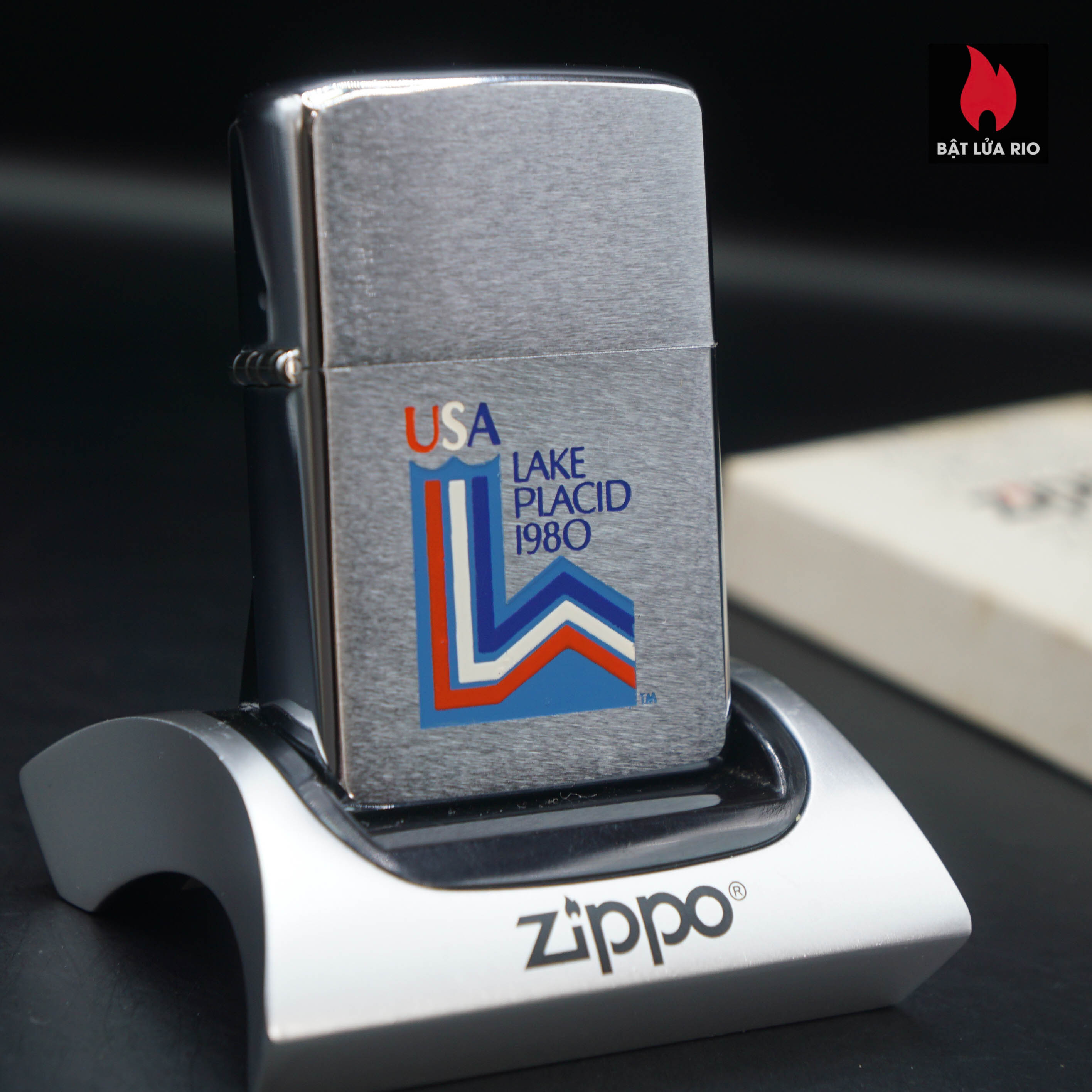 Home 44 Zippo Xưa 1979 – USA Lake Placid 1980 – Thế vận hội Mùa đông 1980