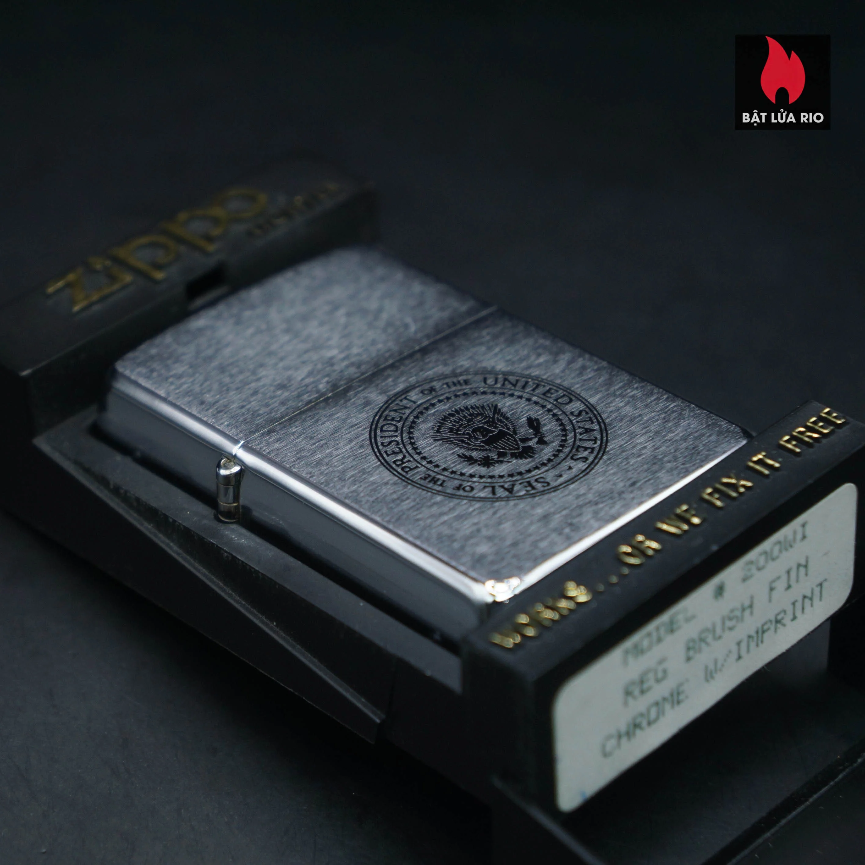 Zippo Xưa 1987 – Seal Of The President Of The United States – Marine One 65 Zippo Xưa 1987 – Seal Of The President Of The United States – Marine One 1