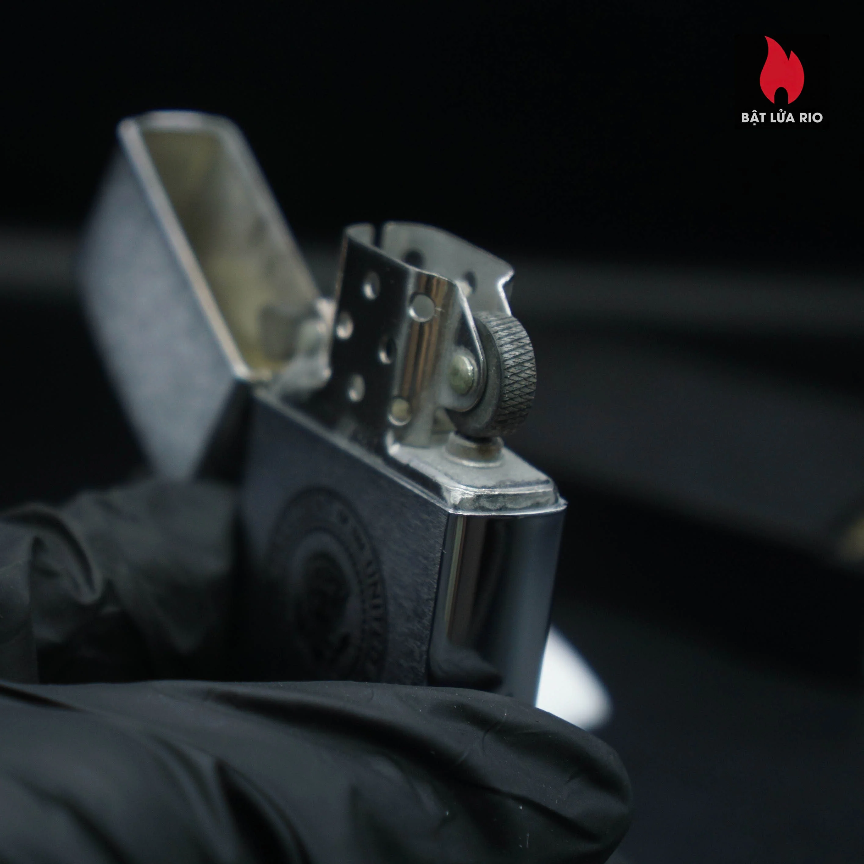 Zippo Xưa 1987 – Seal Of The President Of The United States – Marine One 62 Zippo Xưa 1987 – Seal Of The President Of The United States – Marine One 19