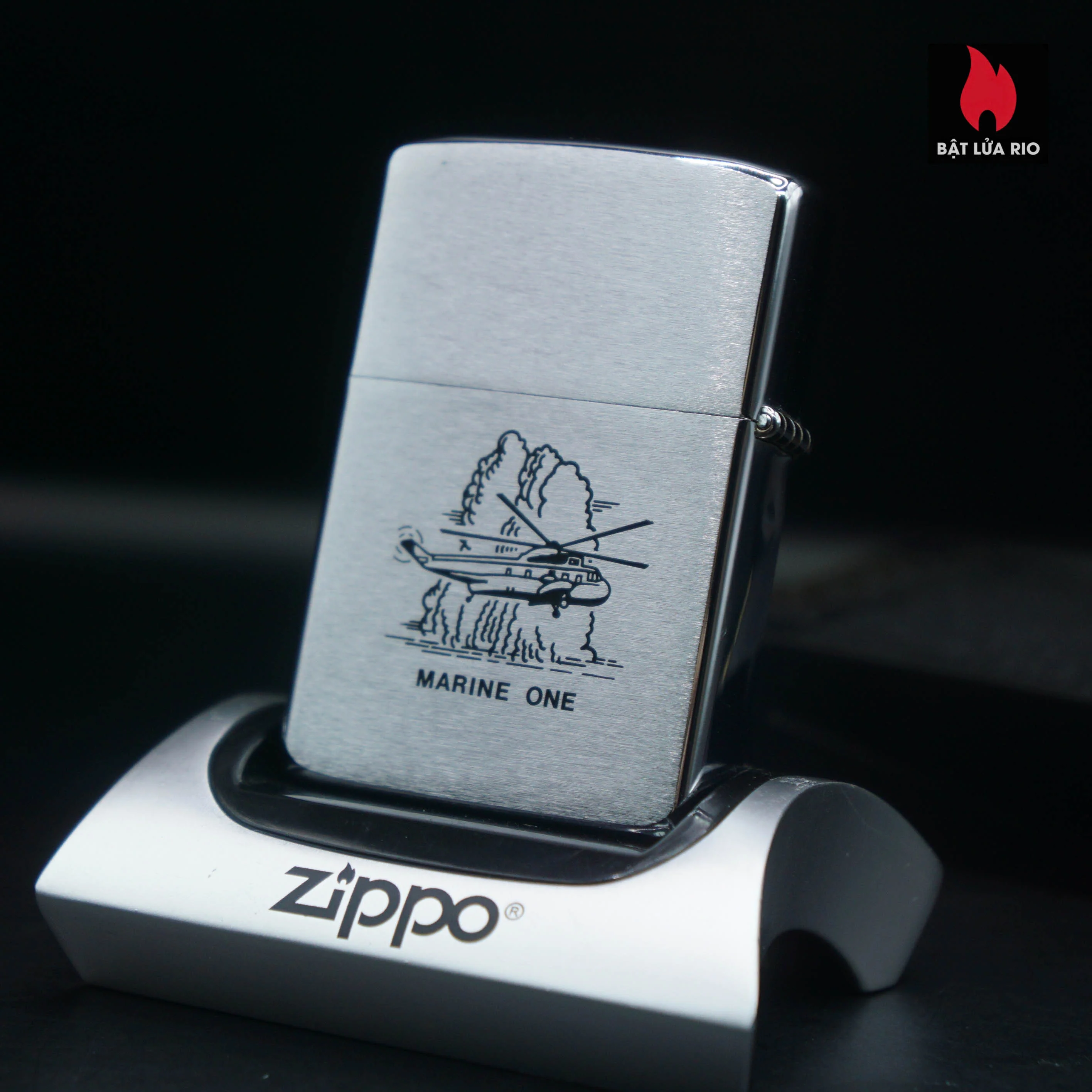 Zippo Xưa 1987 – Seal Of The President Of The United States – Marine One 47 Zippo Xưa 1987 – Seal Of The President Of The United States – Marine One 6