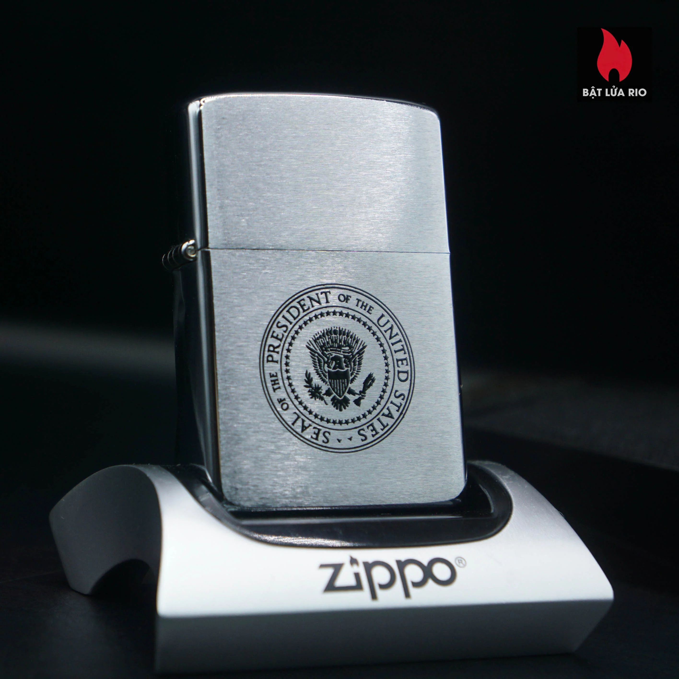 Zippo Xưa 1987 – Seal Of The President Of The United States – Marine One